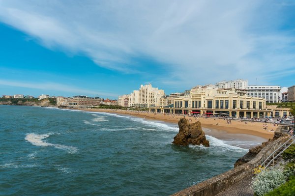 Tourisme à Biarritz : un séjour entre plages et histoires